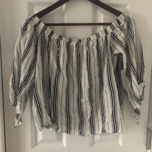 Forever21 striped top M - Picture 1 of 3